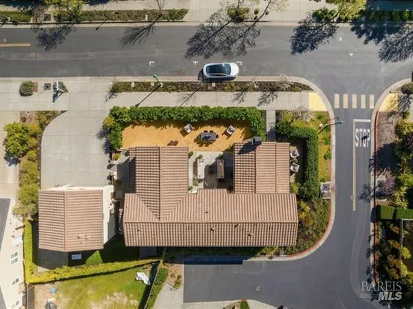 $4,350,000 | 15 Orchid Drive, Larkspur, CA 94939