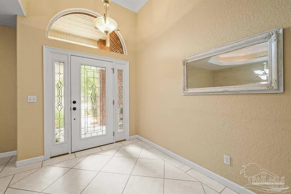 $575,000 | 4610 Peacock Drive, Pensacola, FL 32504