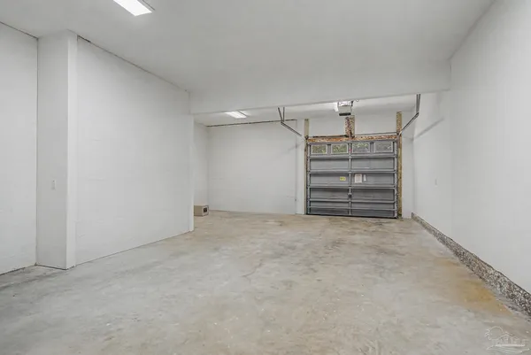 $575,000 | 4610 Peacock Drive, Pensacola, FL 32504