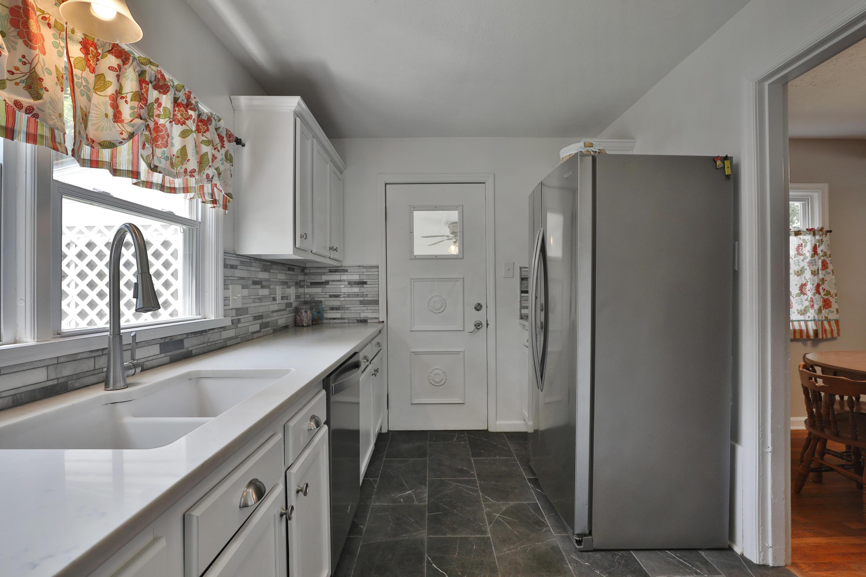 79 Chase Road Columbus, OH 43214 - Photo 13 of 36 Gallery Image 13