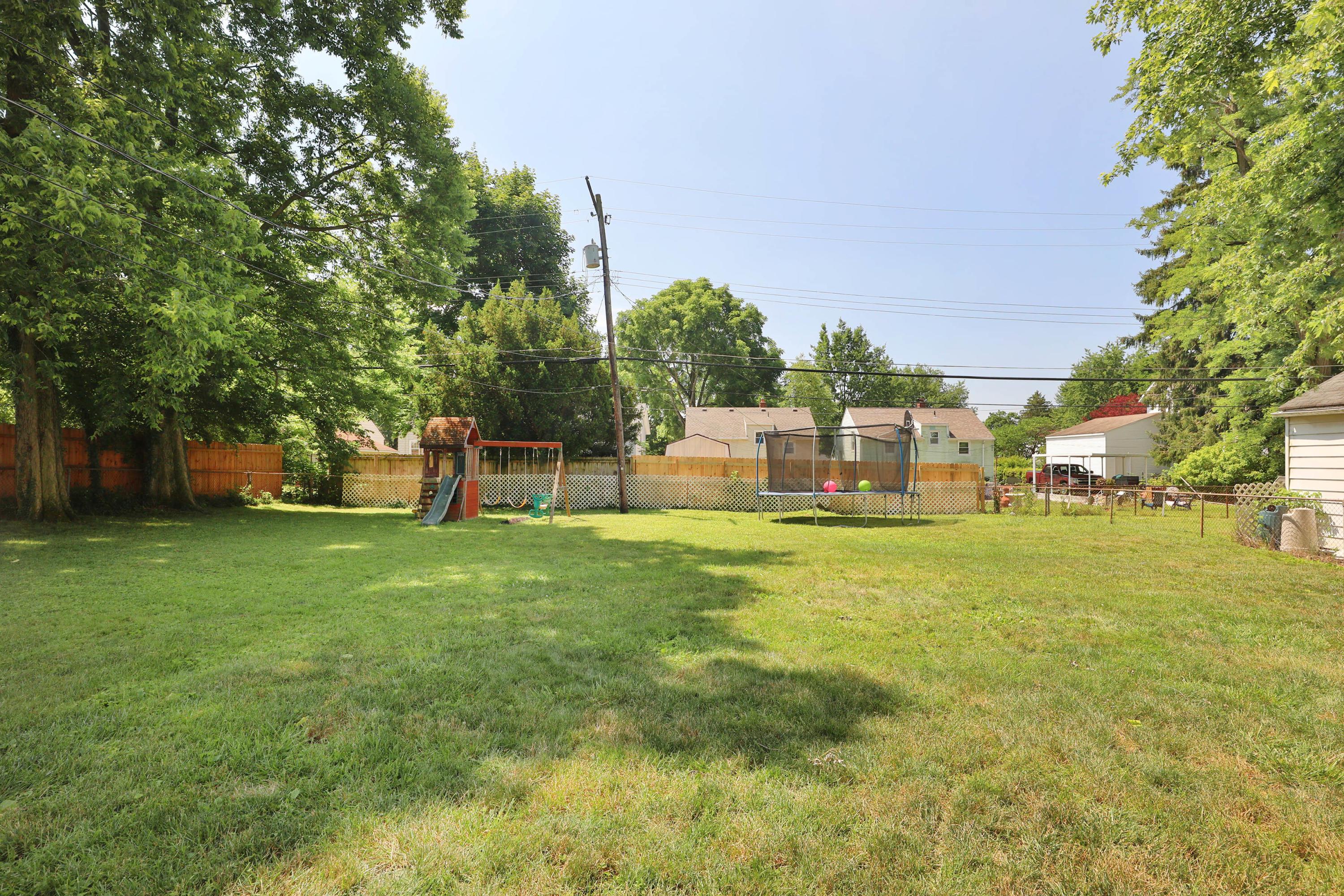 79 Chase Road Columbus, OH 43214 - Photo 34 of 36 Gallery Image 34