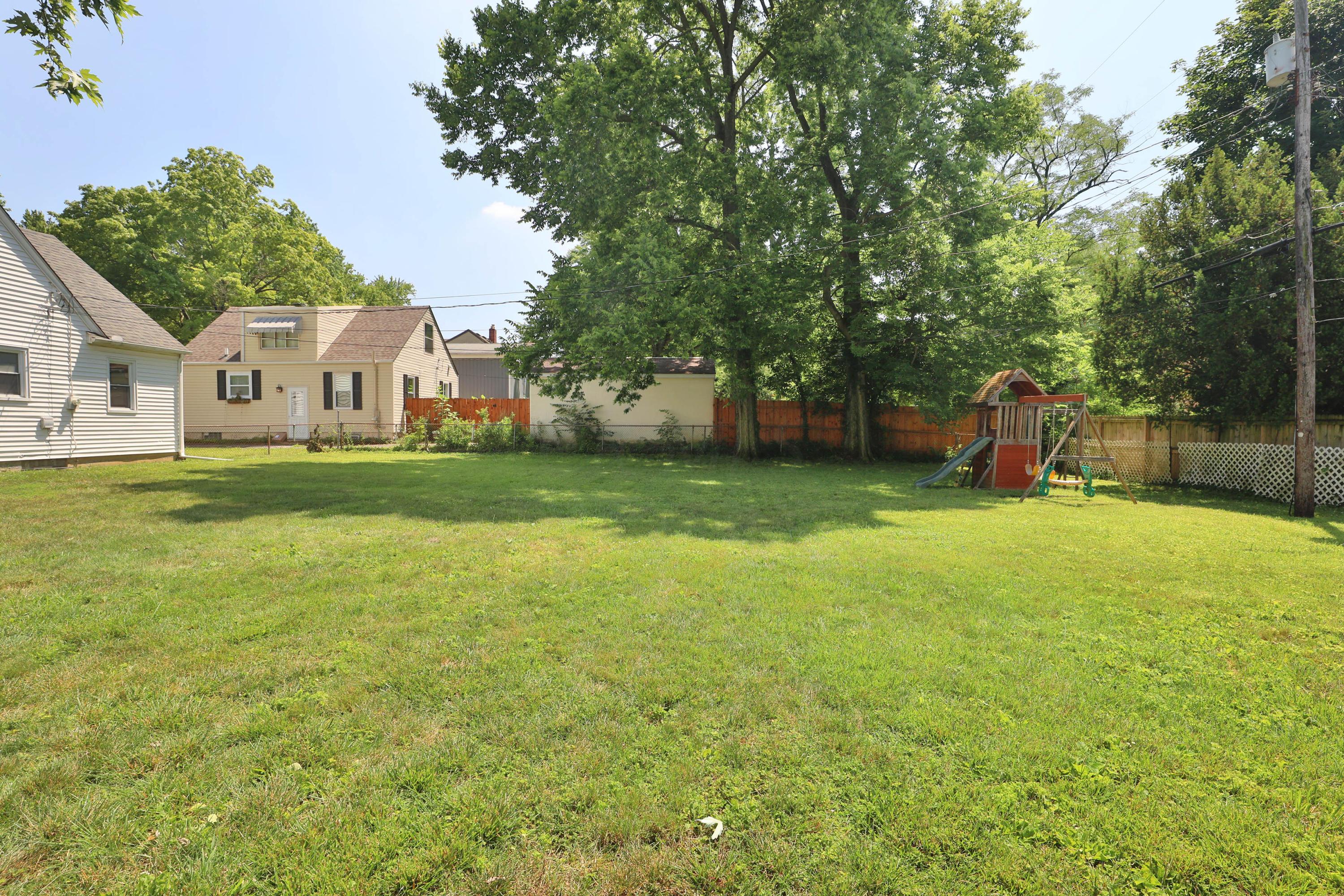 79 Chase Road Columbus, OH 43214 - Photo 35 of 36 Gallery Image 35