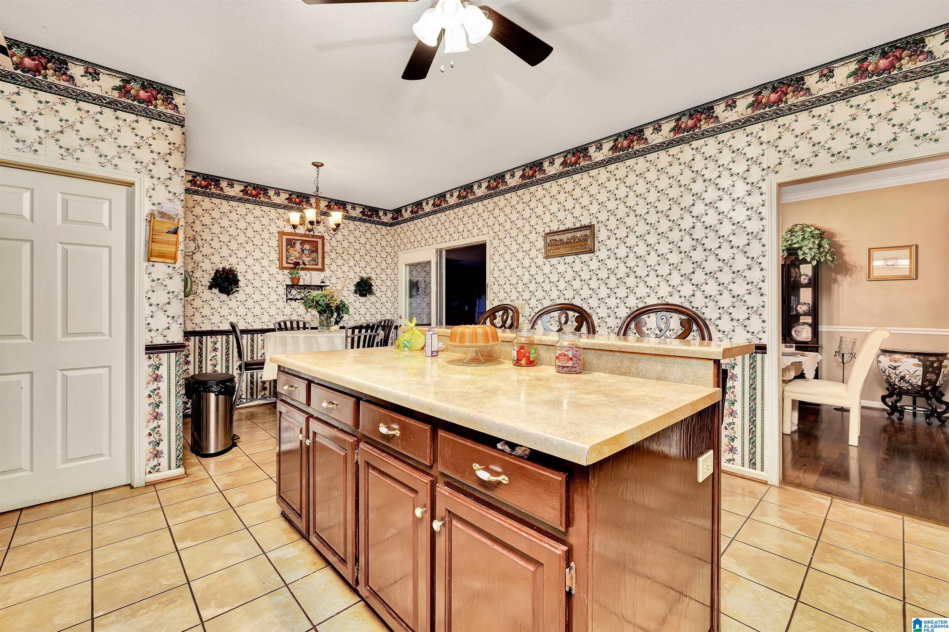 925 5th Avenue Pleasant Grove, AL 35127 - Photo 33 of 38