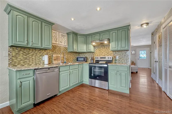 $335,000 | 1662 South Idalia Circle, Unit J, Aurora, CO 80017