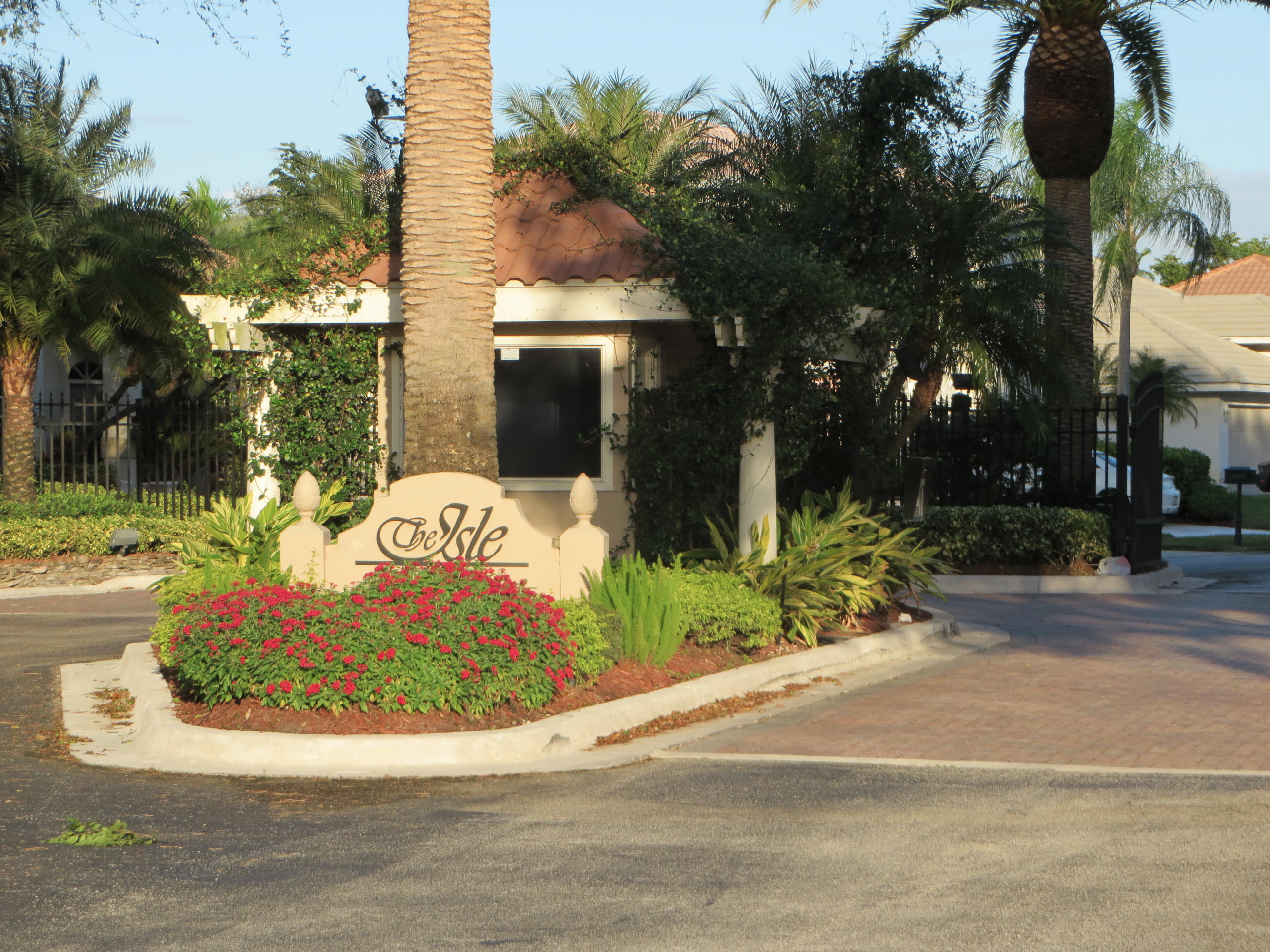10787 Santa Rosa Drive Boca Raton, FL 33498 - Photo 2 of 48 The Isle Entrance