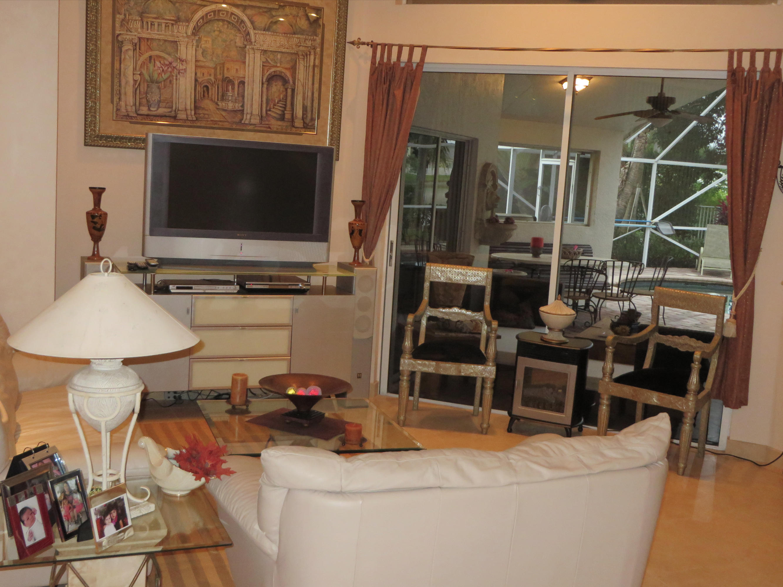 10787 Santa Rosa Drive Boca Raton, FL 33498 - Photo 6 of 48 Living Room