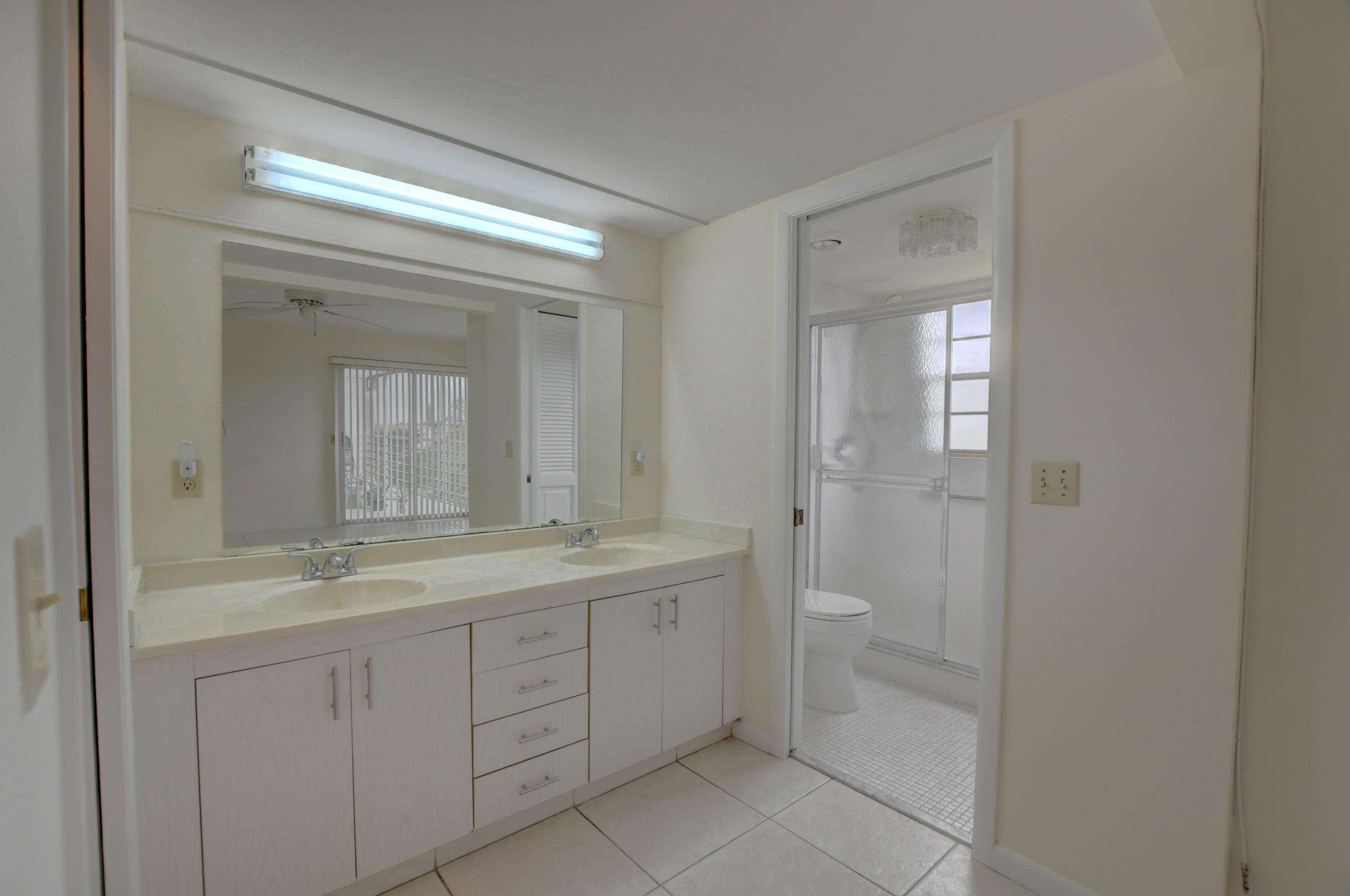 4006 Newcastle A Boca Raton, FL 33434 - Photo 25 of 30 EBF_2911_2_3_4_5