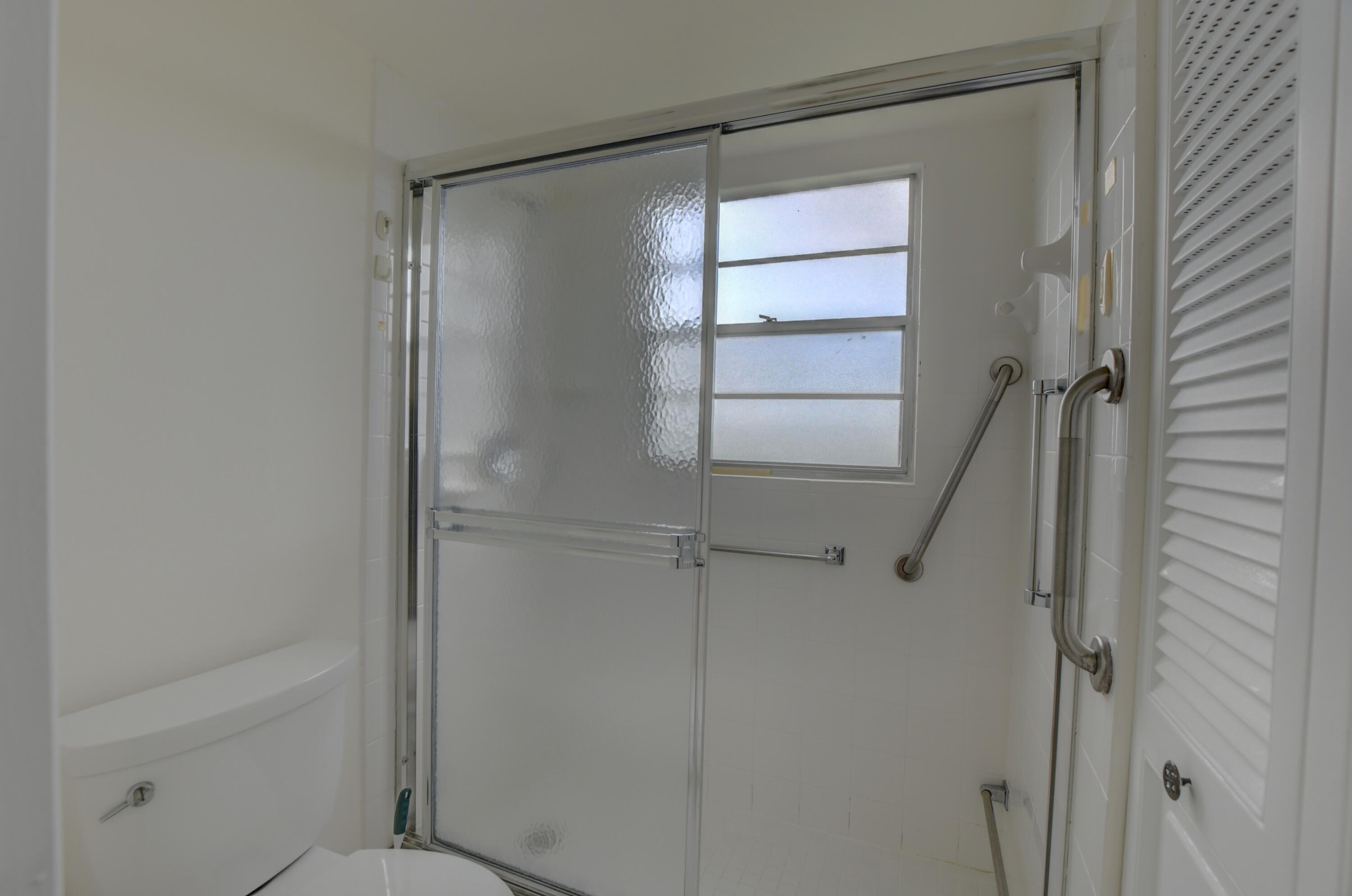 4006 Newcastle A Boca Raton, FL 33434 - Photo 26 of 30 EBF_2916_17_18_19_20