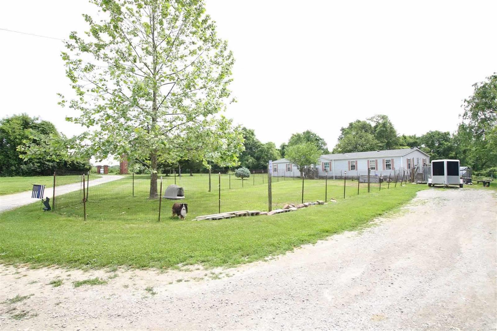 9000 Old St Louis Road Belleville, IL 62223 - Photo 14 of 43 Gallery Image 14