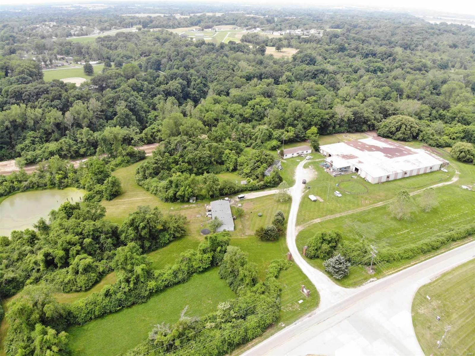 9000 Old St Louis Road Belleville, IL 62223 - Photo 36 of 43 Gallery Image 36