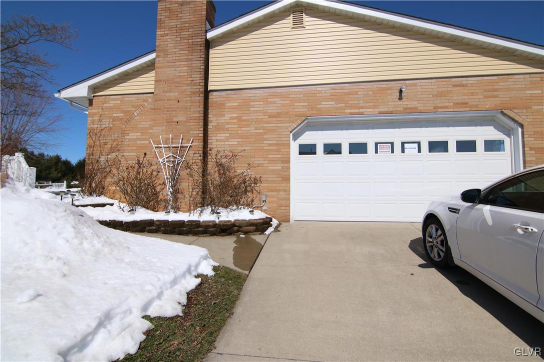 3240 South Ruch Street Whitehall, PA 18052 - Photo 3 of 38 Side-garage