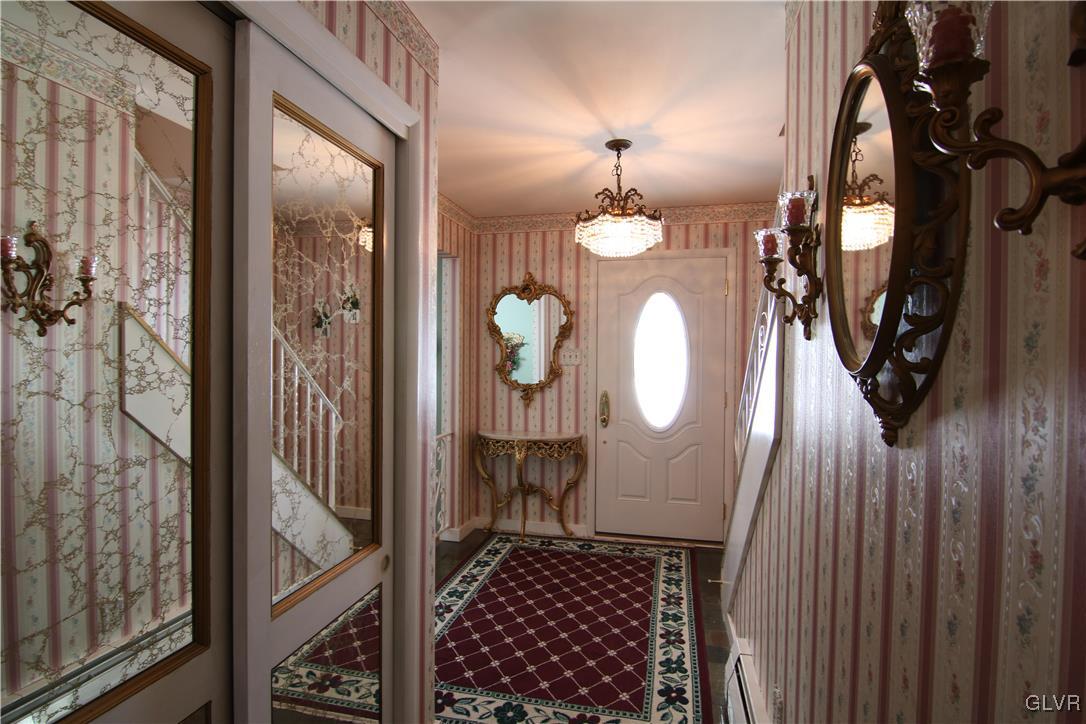 3240 South Ruch Street Whitehall, PA 18052 - Photo 4 of 38 Foyer closet