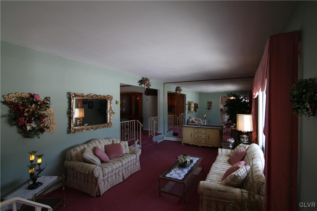 3240 South Ruch Street Whitehall, PA 18052 - Photo 8 of 38 Sunken Living Room