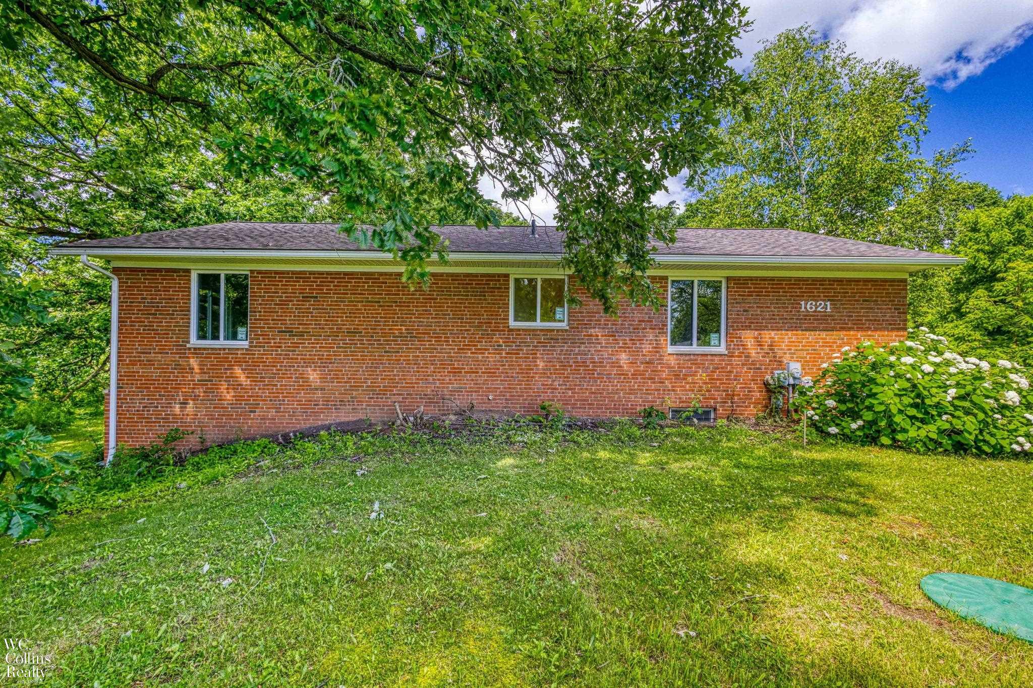 1621 Fish Lake Road Lapeer, MI 48446 - Photo 38 of 52