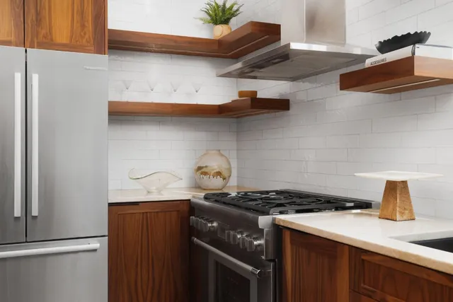 $3,749,000 | 4405 Hennig Drive, Austin, TX 78738