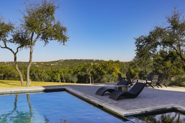 $3,749,000 | 4405 Hennig Drive, Austin, TX 78738