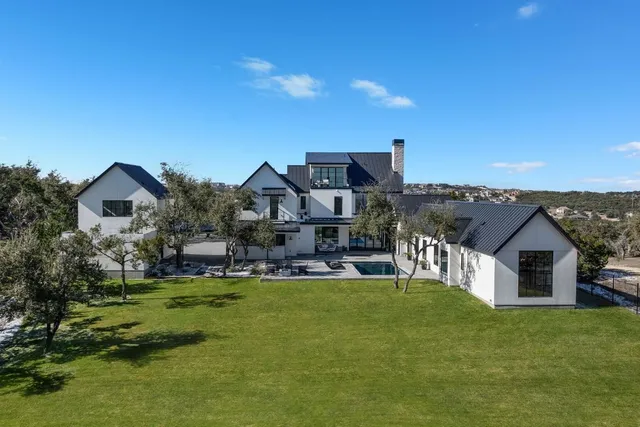 $3,749,000 | 4405 Hennig Drive, Austin, TX 78738