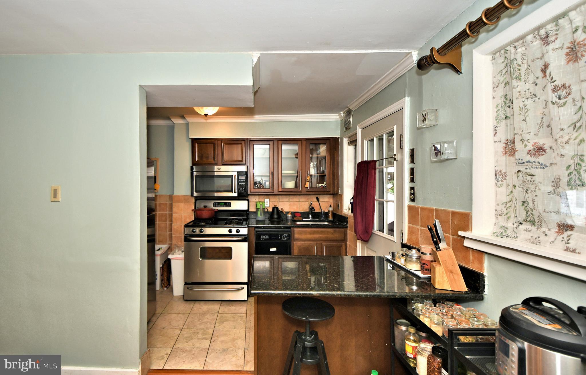 204 Overlook Road Philadelphia, PA 19128 - Photo 17 of 52 Gallery Image 17