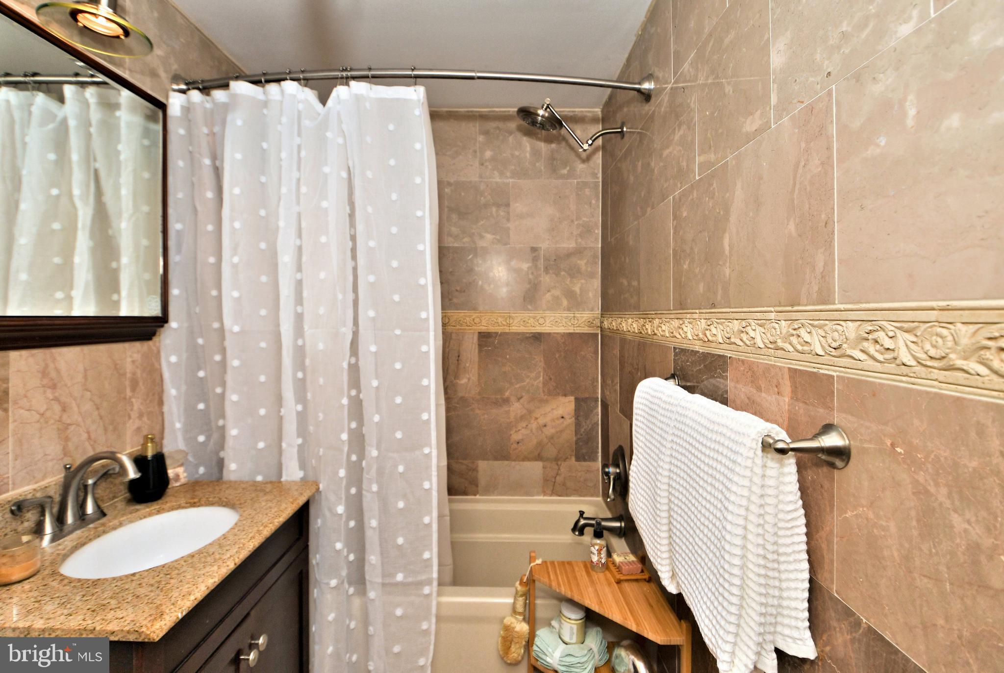 204 Overlook Road Philadelphia, PA 19128 - Photo 32 of 52 Gallery Image 32