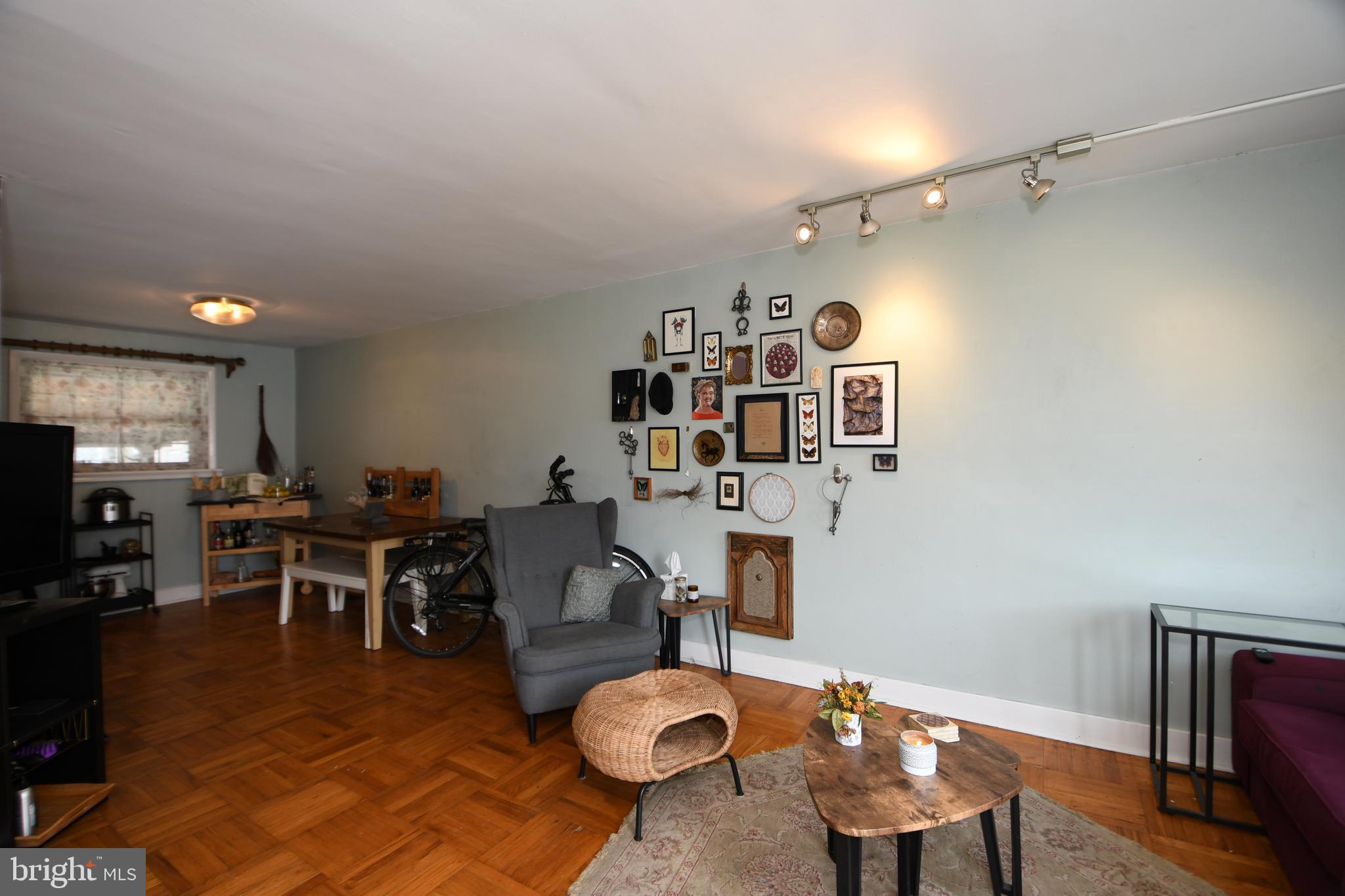 204 Overlook Road Philadelphia, PA 19128 - Photo 9 of 52 Gallery Image 9