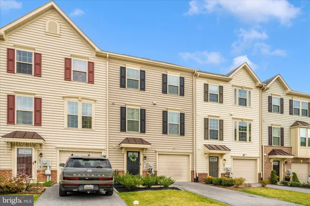 $475,000 | 6017 Etterbeek Street, New Market, MD 21774