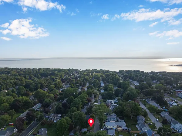 $450,000 | 128 Peck Avenue, Bristol, RI 02809
