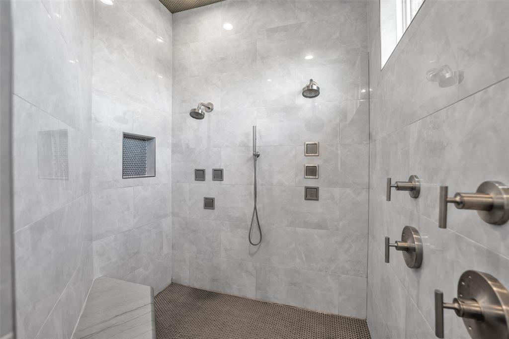 2286 White Stag Road Celina, TX 75009 - Photo 16 of 35 Indulgent shower!