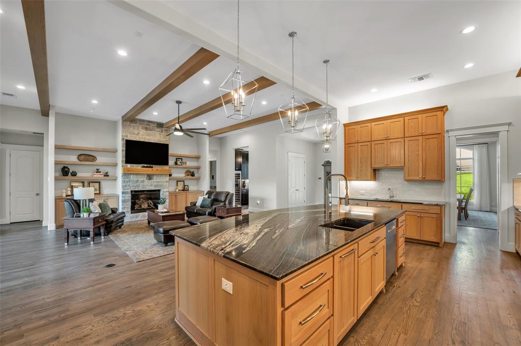 2286 White Stag Road Celina, TX 75009 - Photo 8 of 35 Open-concept great room.