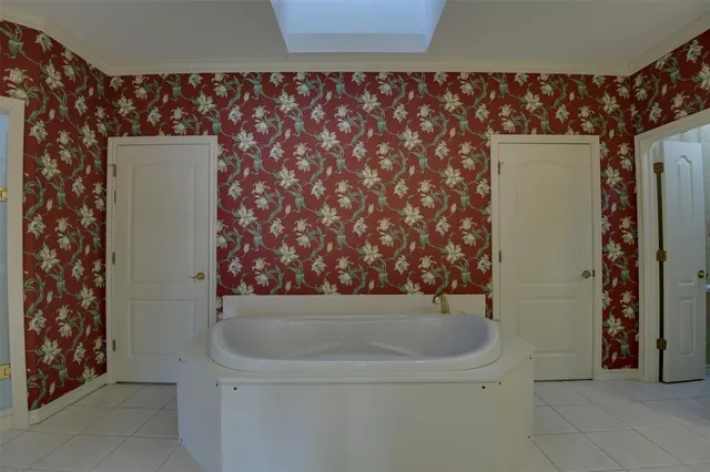 $749,000 | 2215 California Lane, Arlington, TX 76015