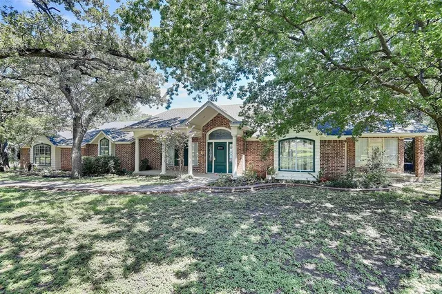 $749,000 | 2215 California Lane, Arlington, TX 76015
