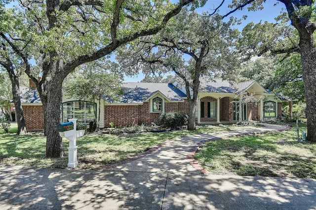 $749,000 | 2215 California Lane, Arlington, TX 76015