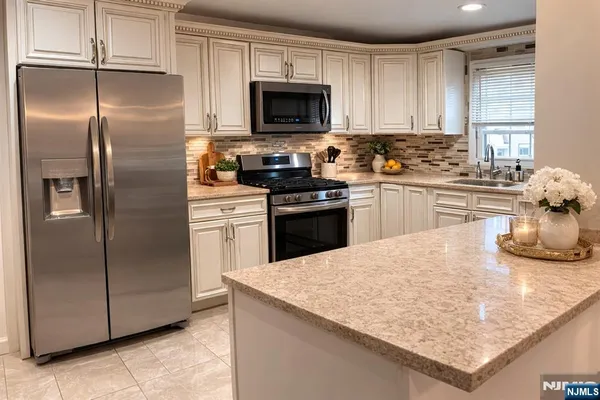 $4,500 | 330-332 Cumberland Avenue, Paterson, NJ 07502