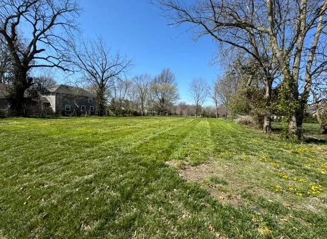 $280,000 | 15460 Quivira Road, Overland Park, KS 66221