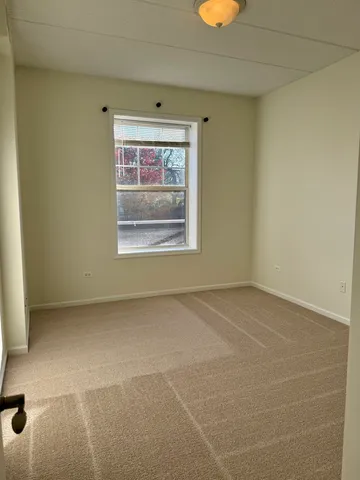 $2,400 | 455 West Wood Street, Unit 212, Palatine, IL 60067