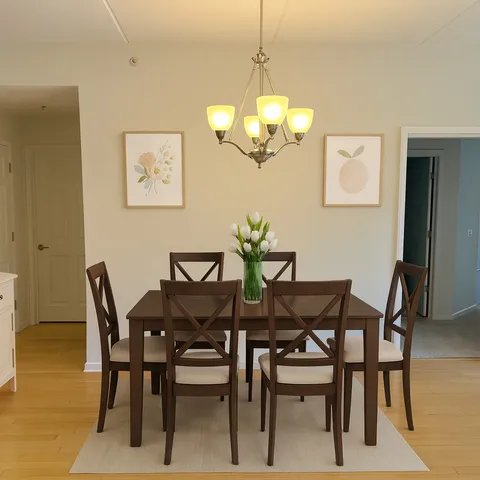 $2,400 | 455 West Wood Street, Unit 212, Palatine, IL 60067