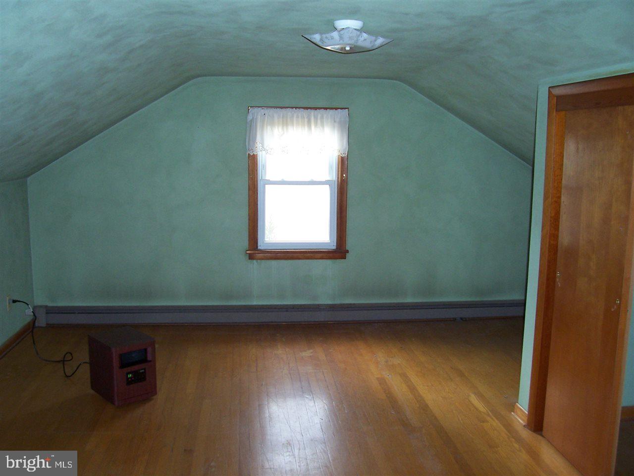 1211 White Church Road Gettysburg, PA 17325 - Photo 15 of 36
