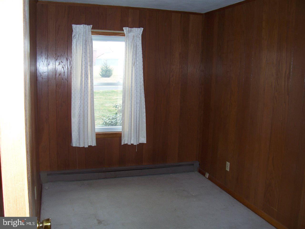 1211 White Church Road Gettysburg, PA 17325 - Photo 10 of 36