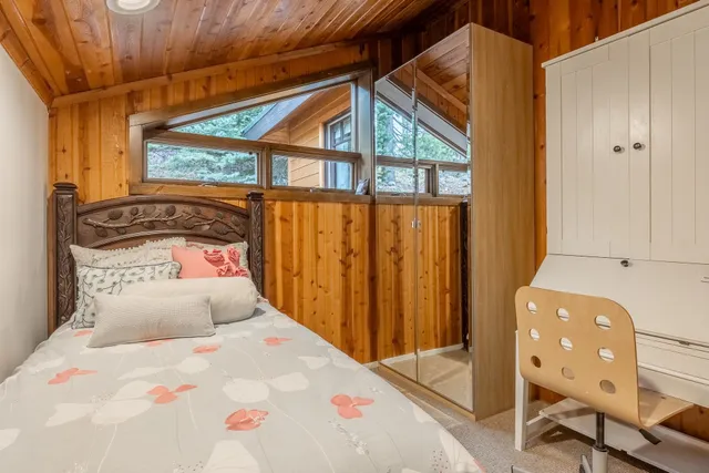 $2,995,000 | 180 Convict Drive, Unit 3, Mammoth Lakes, CA 93546