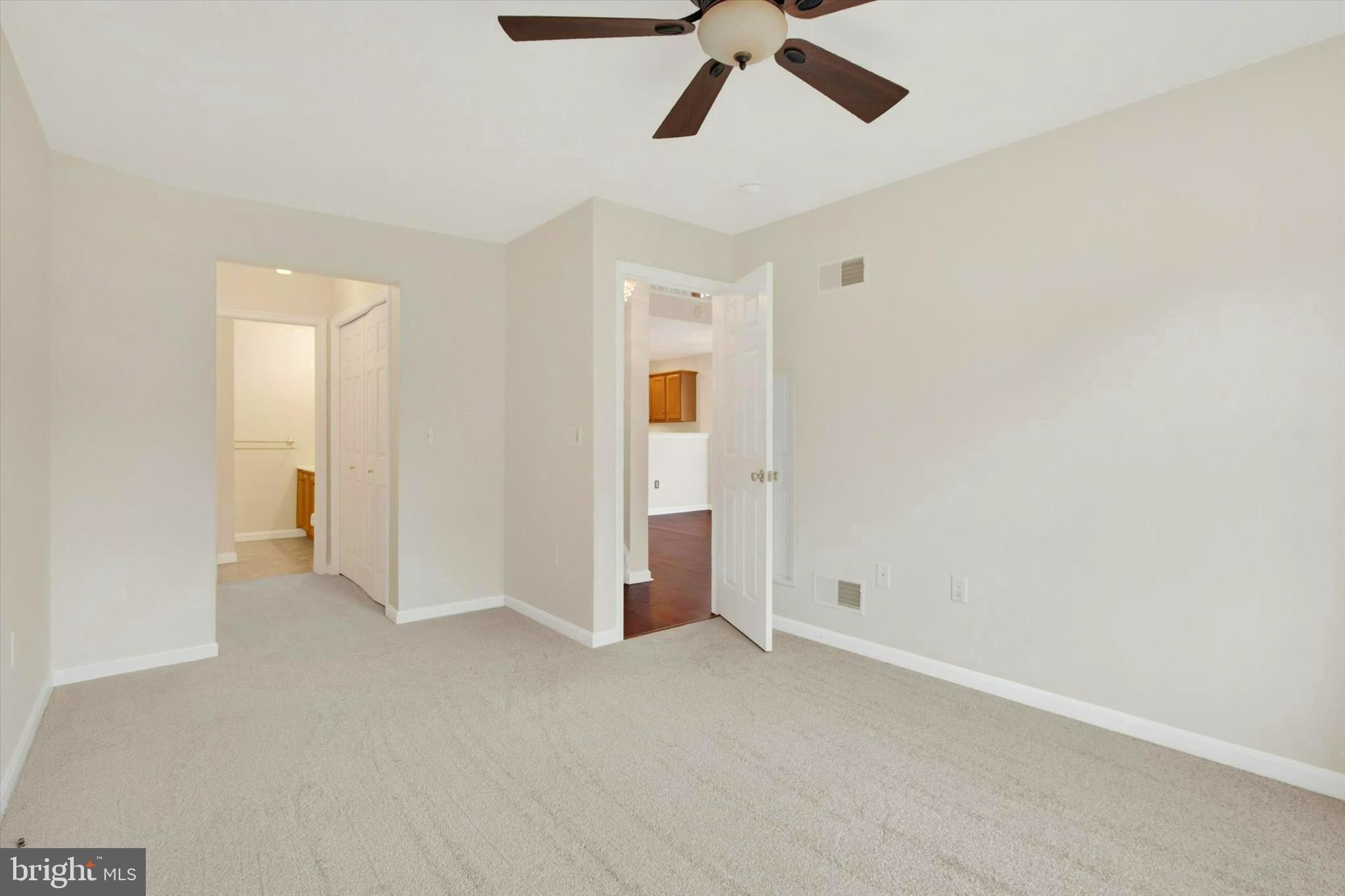 606 Brentwood Drive Lititz, PA 17543 - Photo 12 of 25 Private bath off Primary bedroom