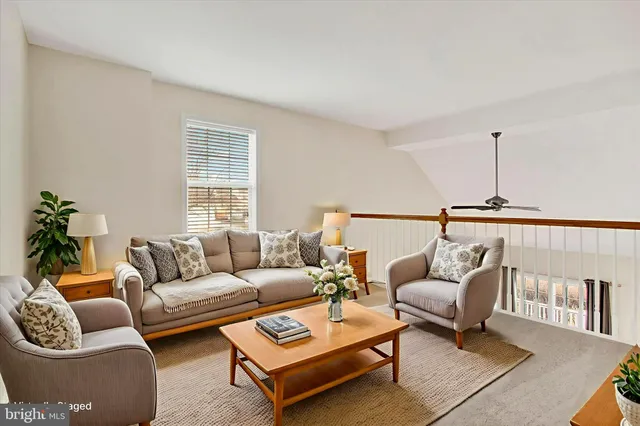 $389,900 | 606 Brentwood Drive, Lititz, PA 17543