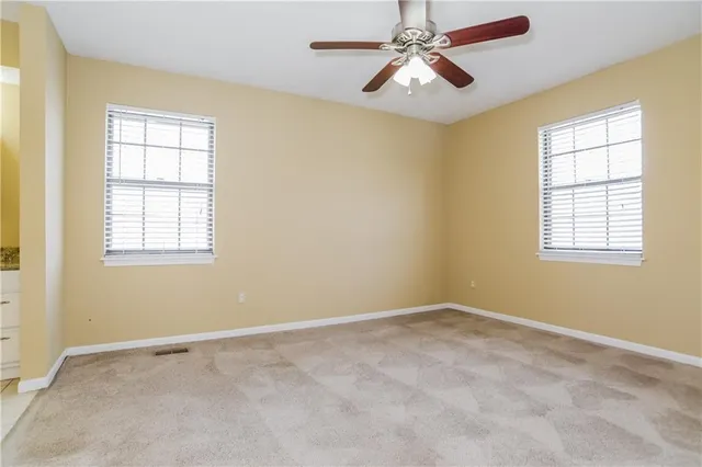 $2,205 | 1126 East Elizabeth Street, Olathe, KS 66061