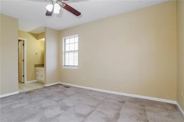 $2,205 | 1126 East Elizabeth Street, Olathe, KS 66061