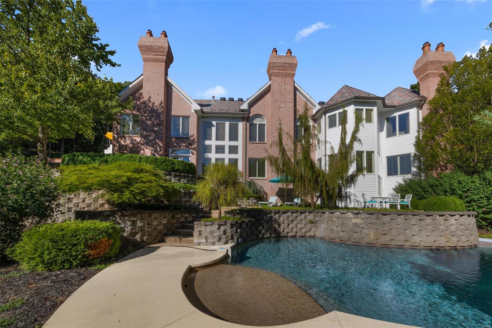 537 Hawk Point Drive St. Albans, MO 63073 - Photo 3 of 76