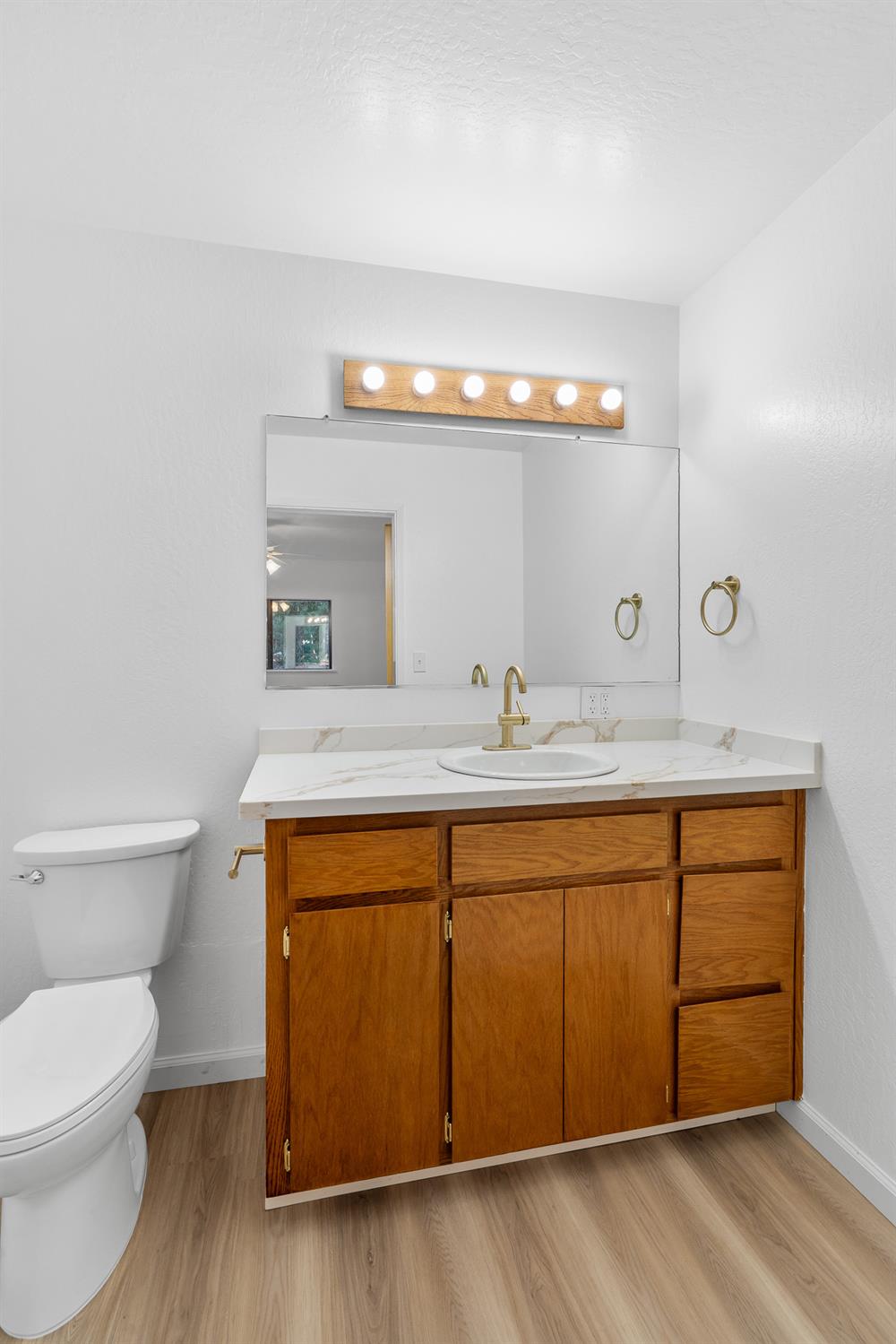 5498 Platt Mountain Road Forest Ranch, CA 95942 - Photo 21 of 59 En Suite Bathroom with Quartz Countertop and New Toilet