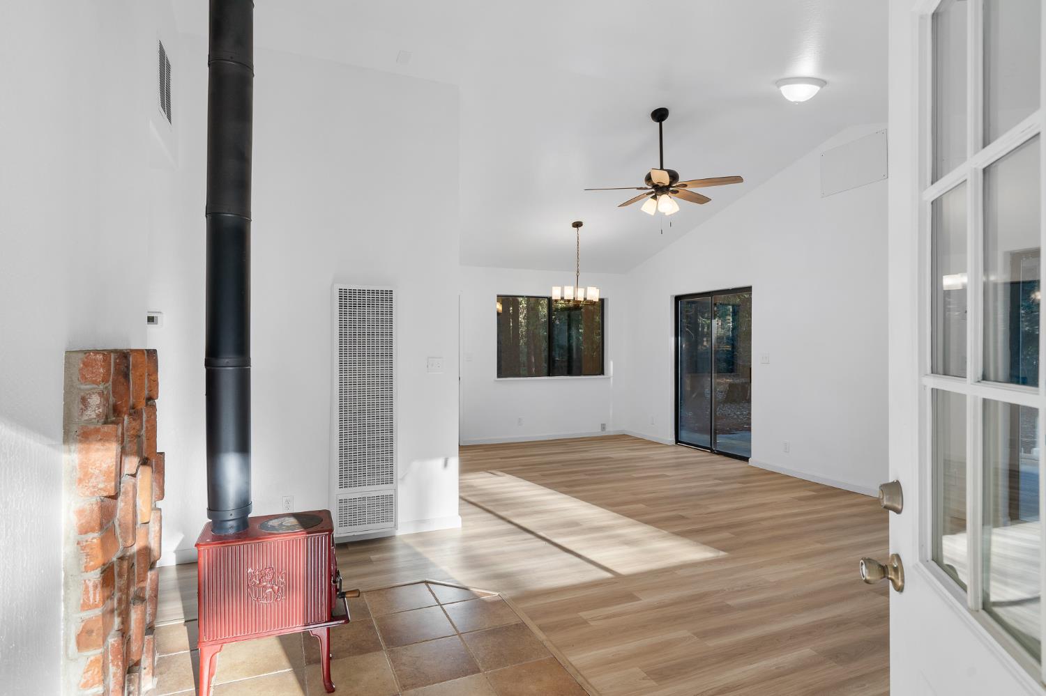 5498 Platt Mountain Road Forest Ranch, CA 95942 - Photo 28 of 59 Entry