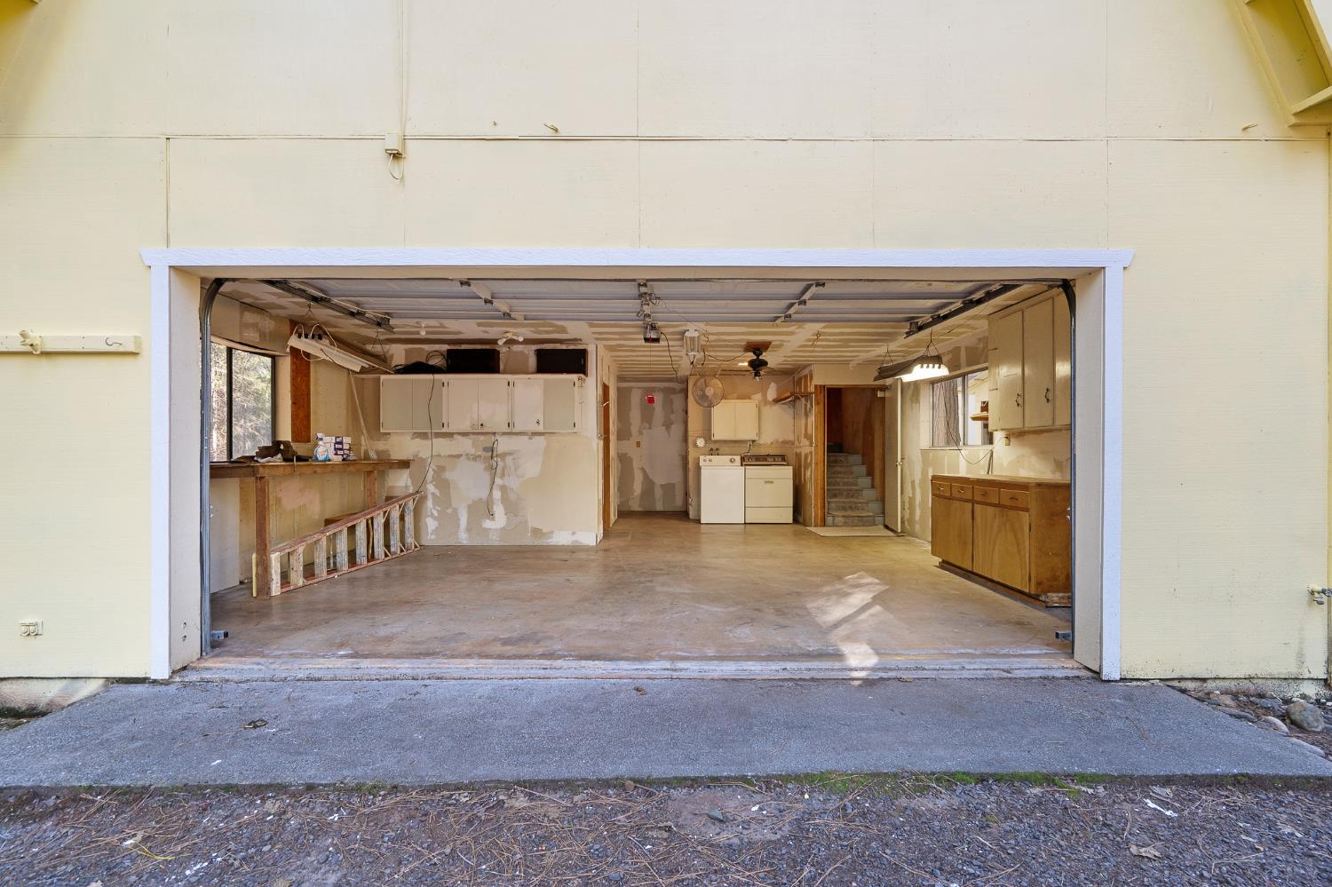 5498 Platt Mountain Road Forest Ranch, CA 95942 - Photo 33 of 59 Garage with Staircase to Loft