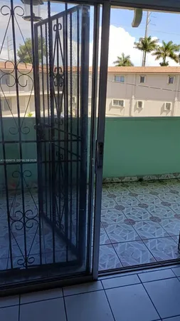 $1,600 | 701 South Royal Poinciana Boulevard, Unit 8, Miami Springs, FL 33166