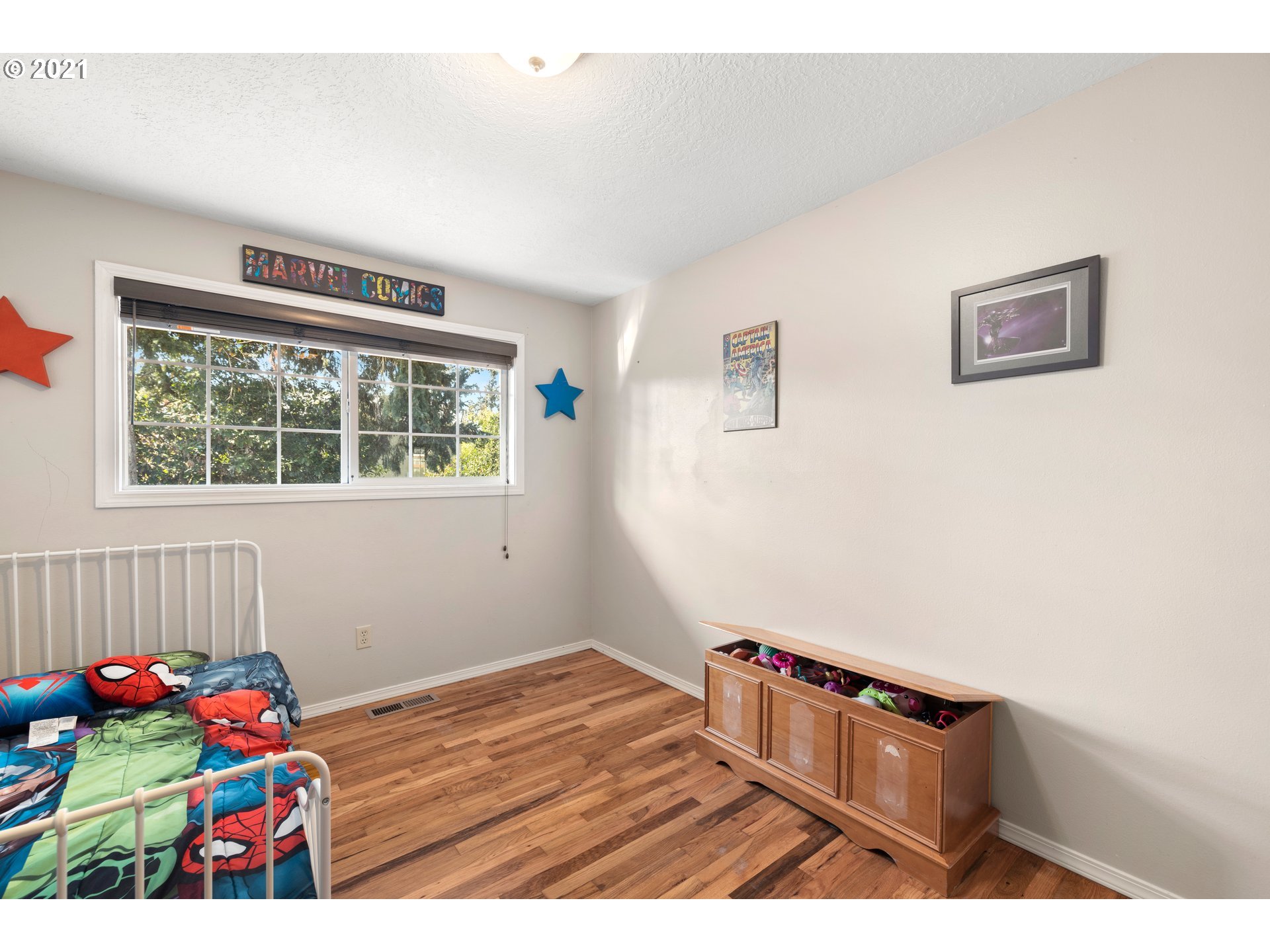 17917 Oatfield Road Gladstone, OR 97027 - Photo 16 of 23 Gallery Image 16
