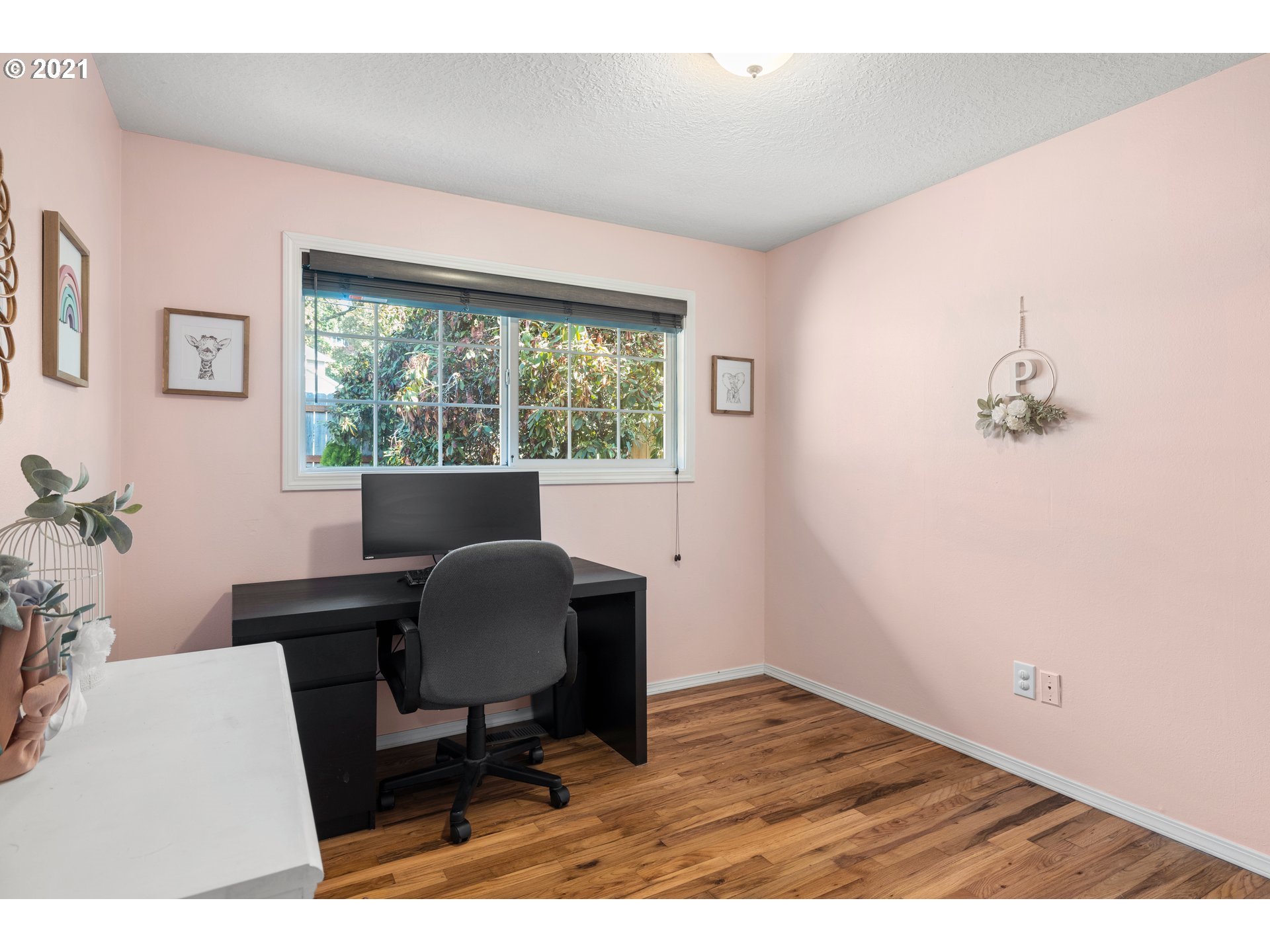 17917 Oatfield Road Gladstone, OR 97027 - Photo 17 of 23 Gallery Image 17