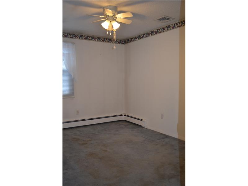 22 Lilac Avenue Woonsocket, RI 02895 - Photo 11 of 21 Bedroom.